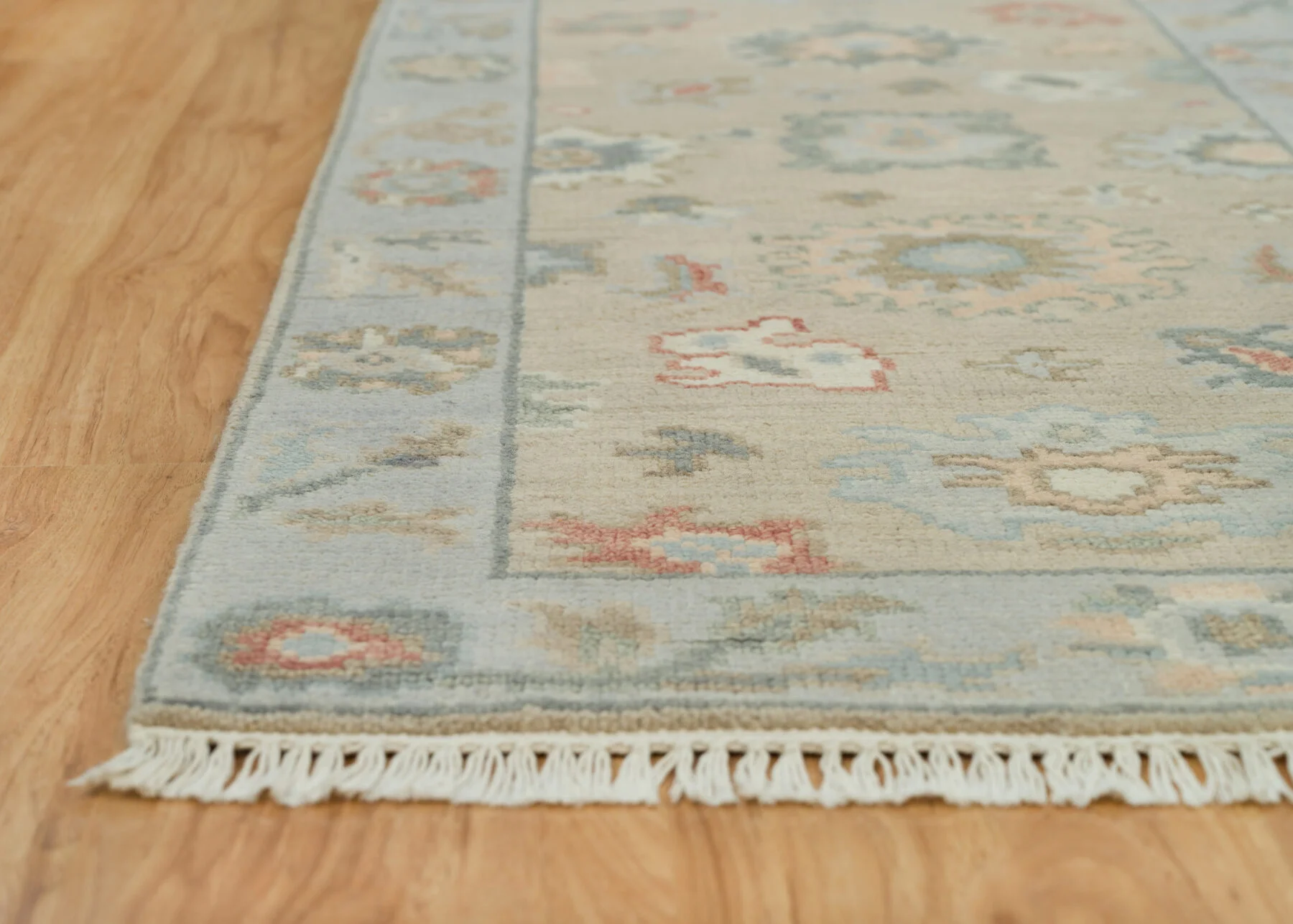 Beige & Blue Hand-Knotted Floral Rug – Palmette & Rosette