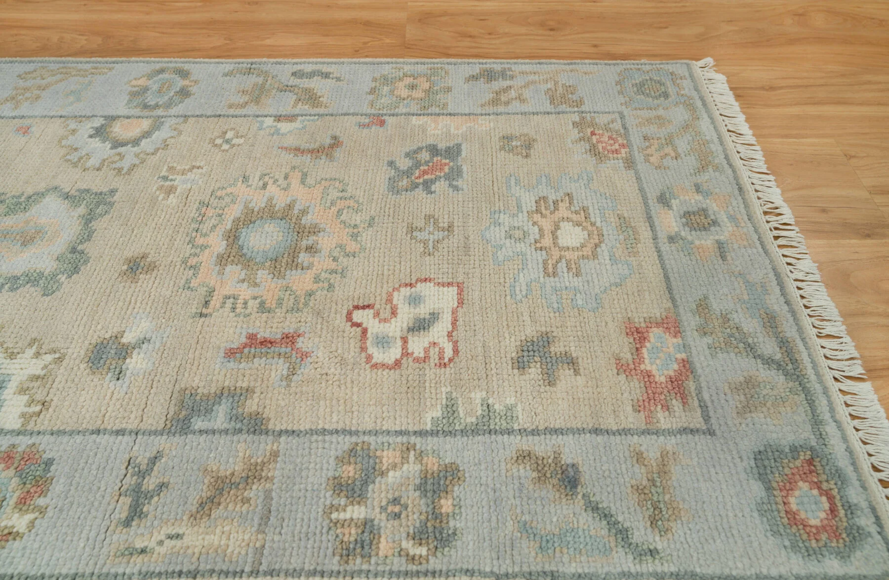 Beige & Blue Hand-Knotted Floral Rug – Palmette & Rosette