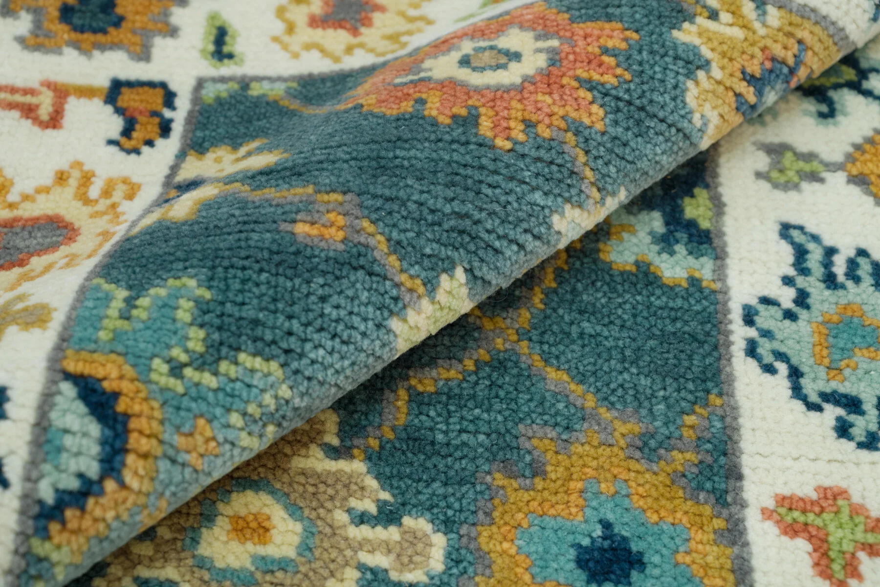 Teal Hand-Knotted Floral Rug – Rosette & Palmette