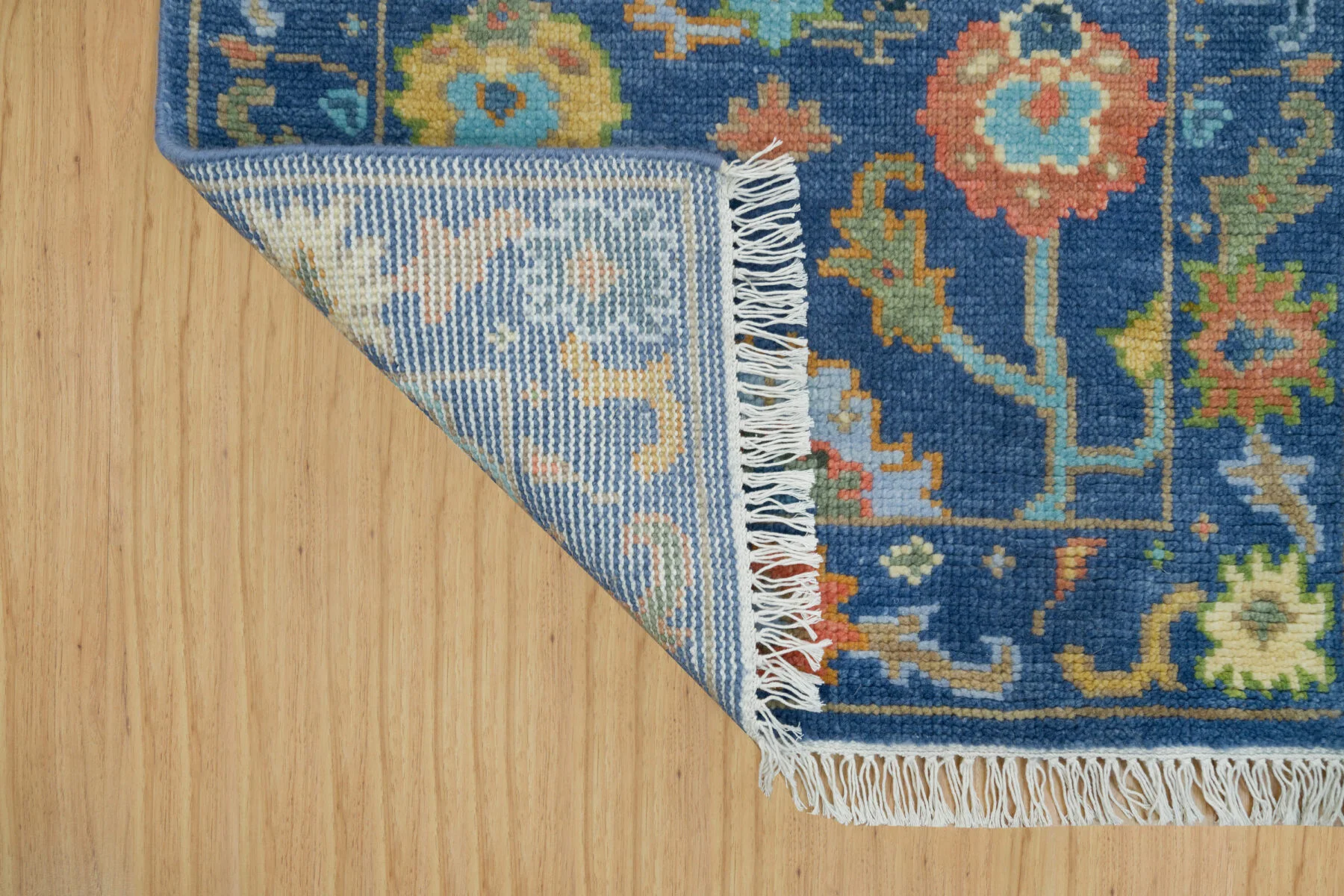 Navy & Green Hand-Knotted Floral Rug – Palmette & Rosette
