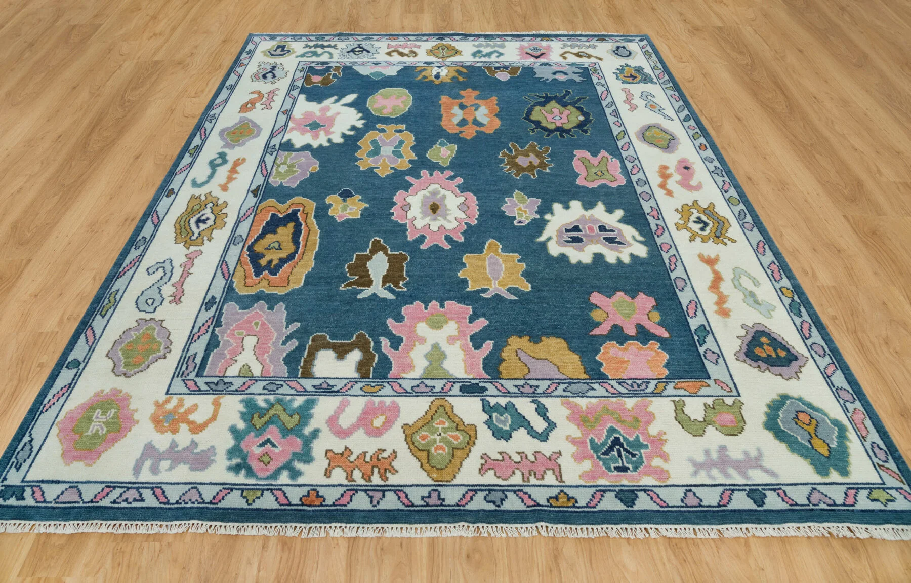 Blue & Coral Hand-Knotted Floral Rug – Palmette & Abstract Floral (3759)