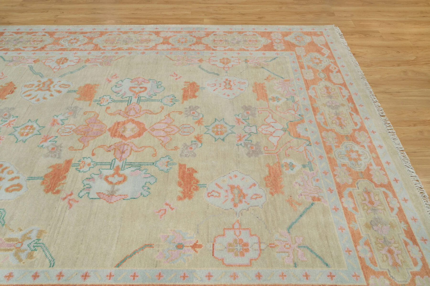 Beige & Coral Hand-Knotted Floral Rug – Palmette & Rosette