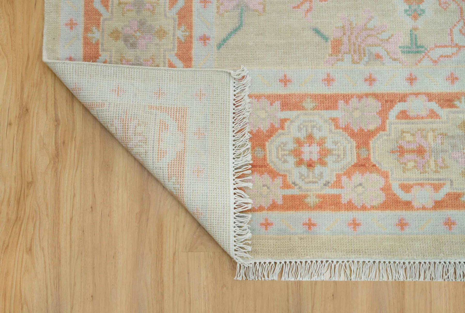 Beige & Coral Hand-Knotted Floral Rug – Palmette & Rosette