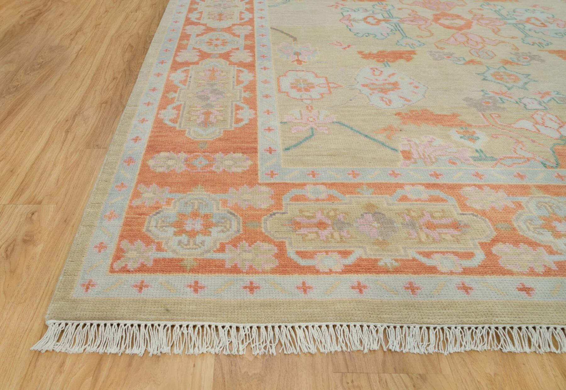 Beige & Coral Hand-Knotted Floral Rug – Palmette & Rosette