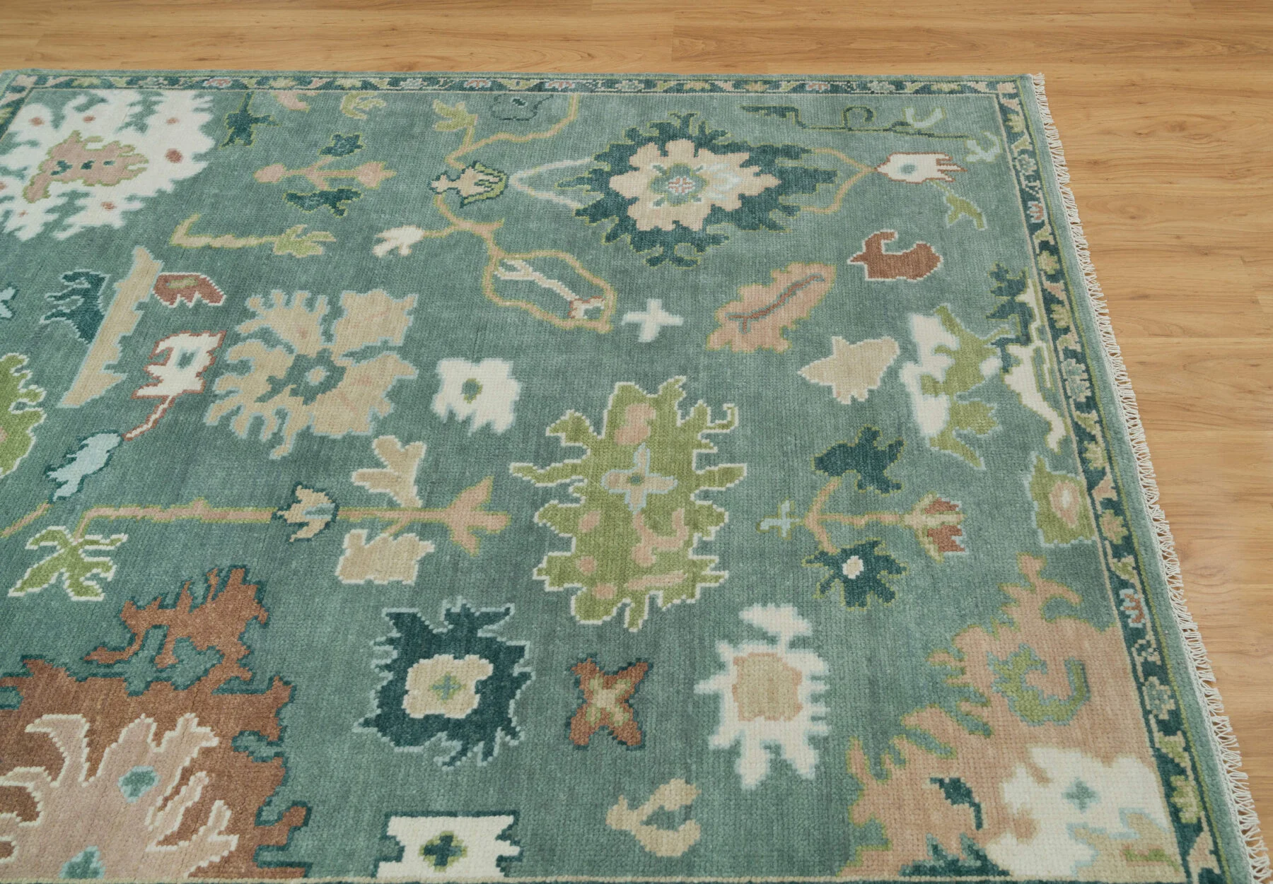 Sage Hand-Knotted Floral Rug – Palmette & Leaf