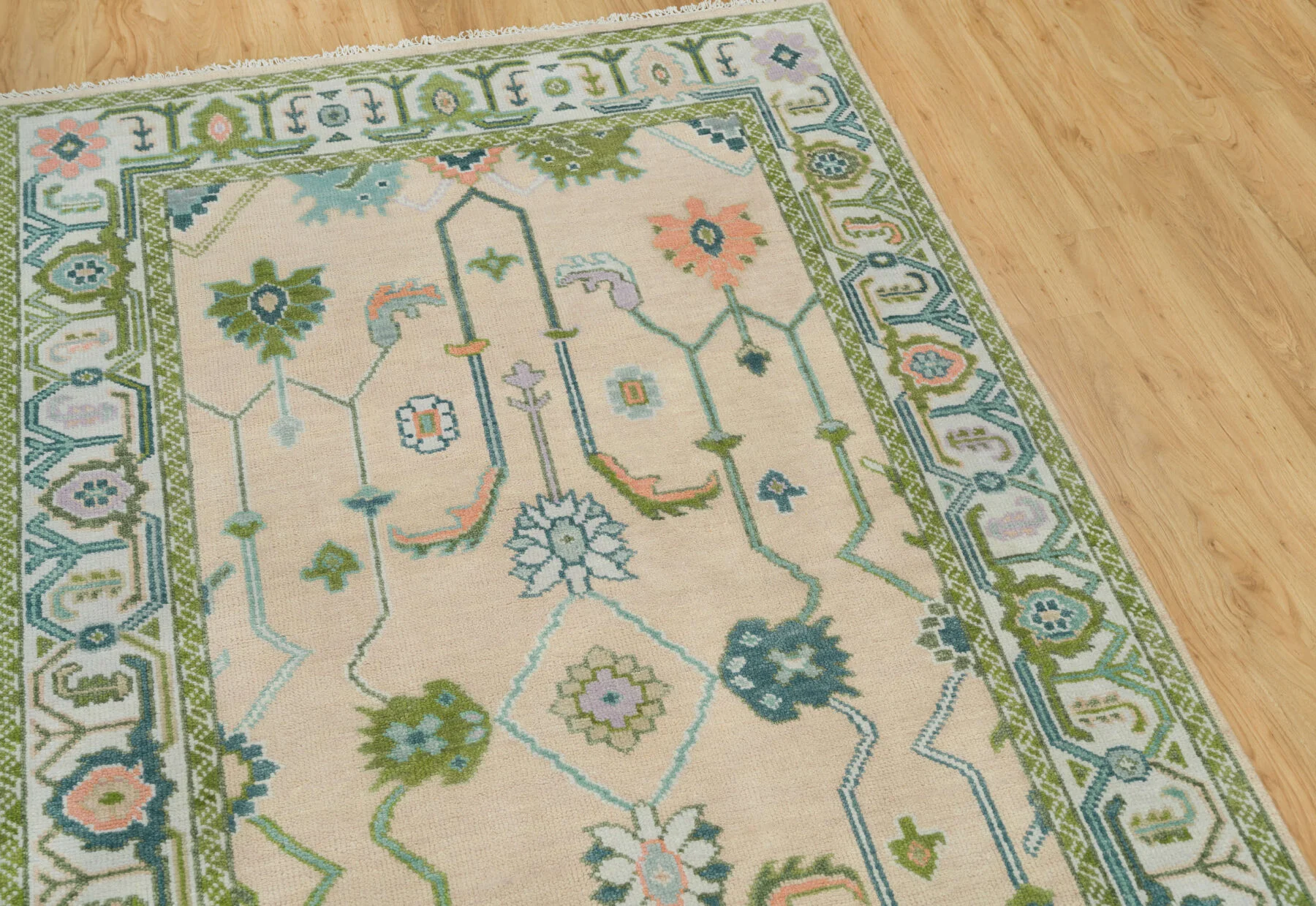 Beige & Green Hand-Knotted Floral Rug – Palmette & Rosette