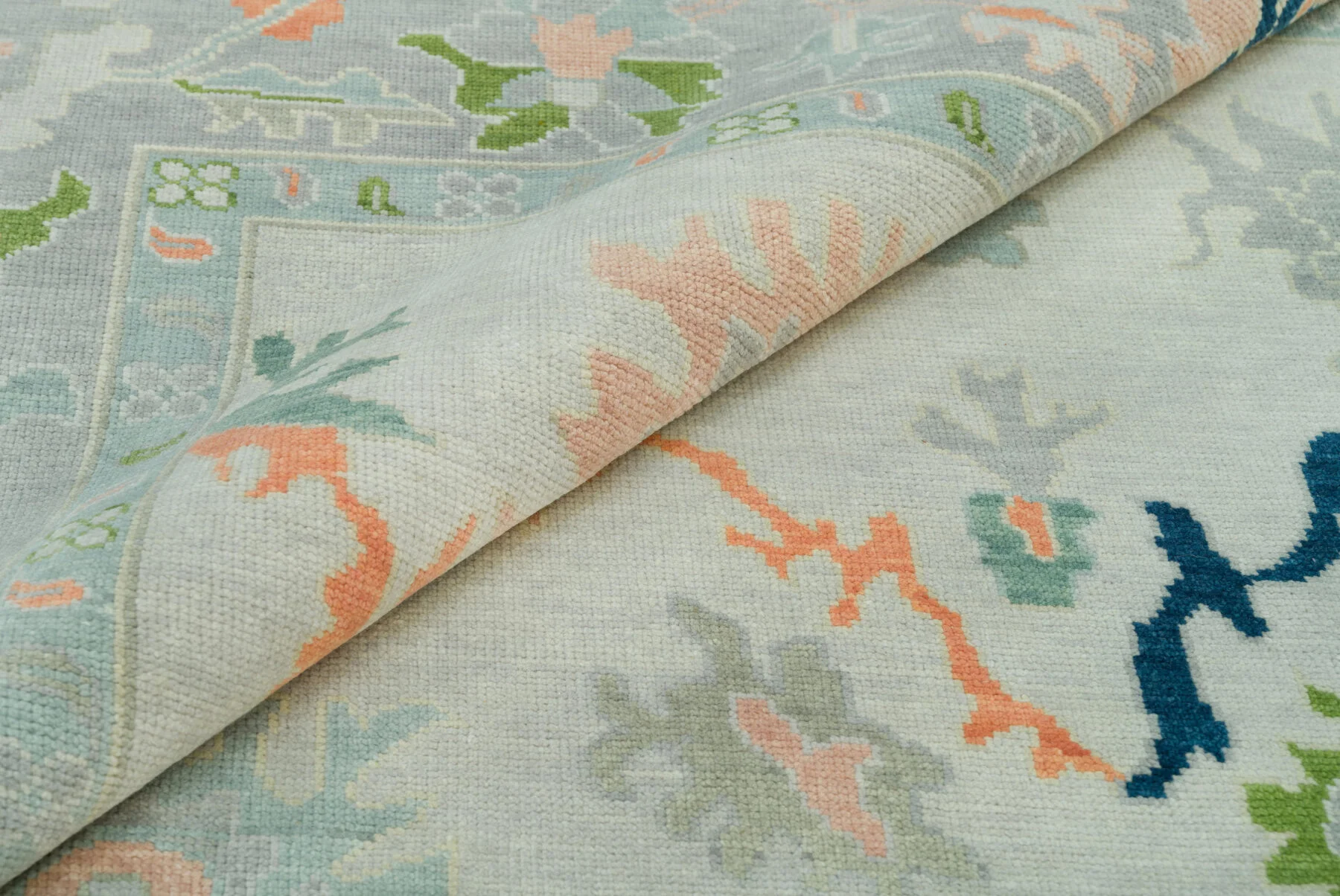 Sage & Coral Hand-Knotted Floral Rug – Palmette & Rosette