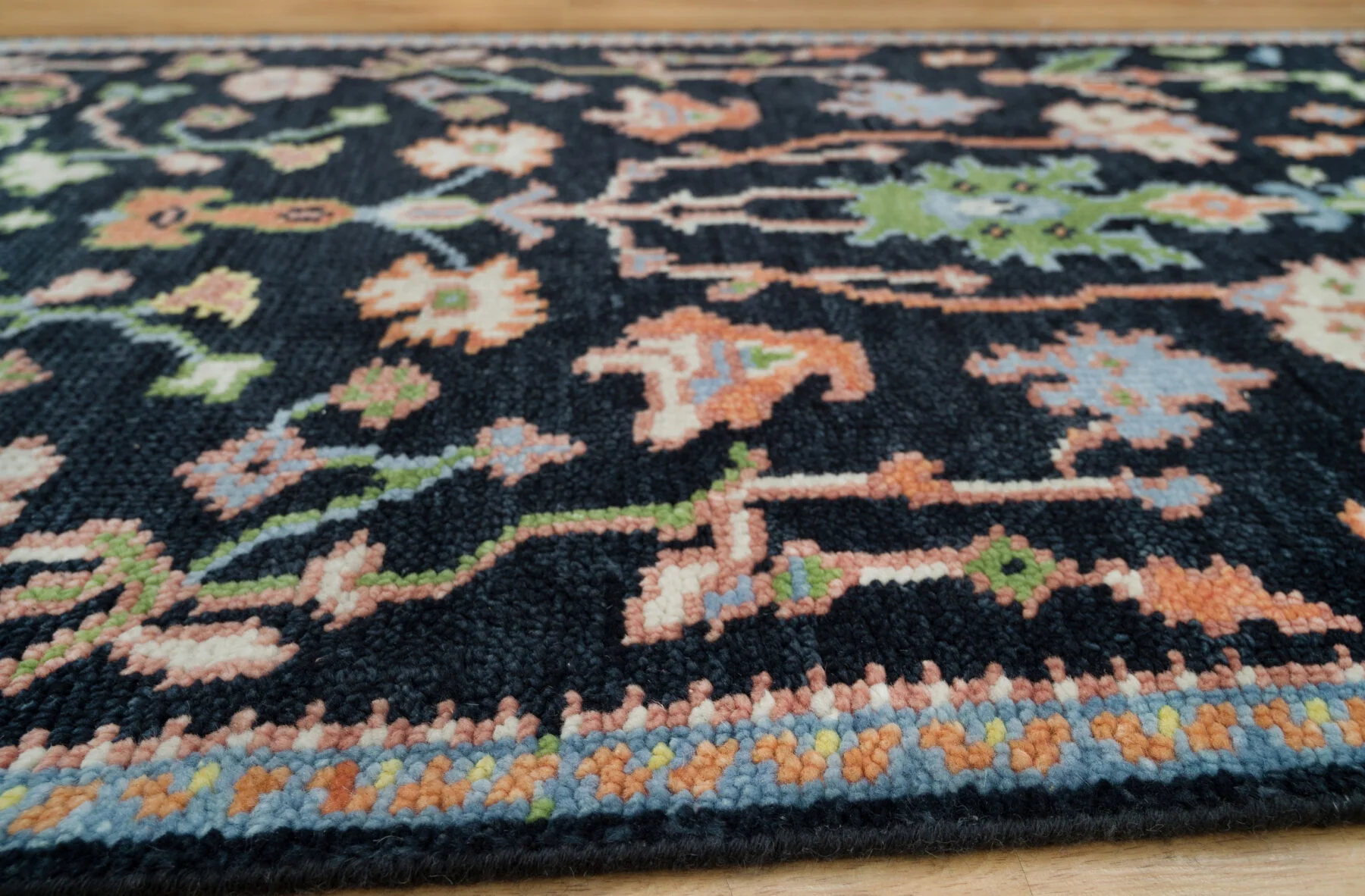 Navy Hand-Knotted Oushak Rug – Palmette & Vine