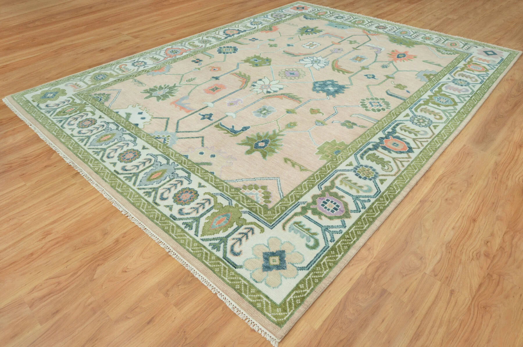 Beige & Teal Hand-Knotted Oushak Rug – Palmette & Rosette