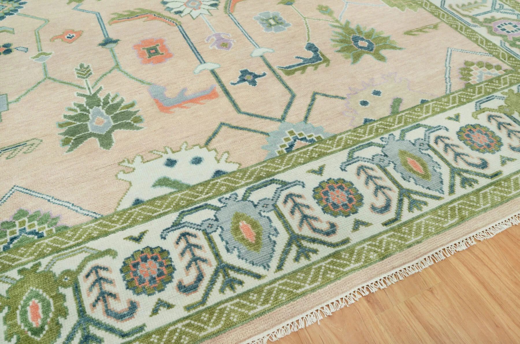 Beige & Teal Hand-Knotted Oushak Rug – Palmette & Rosette