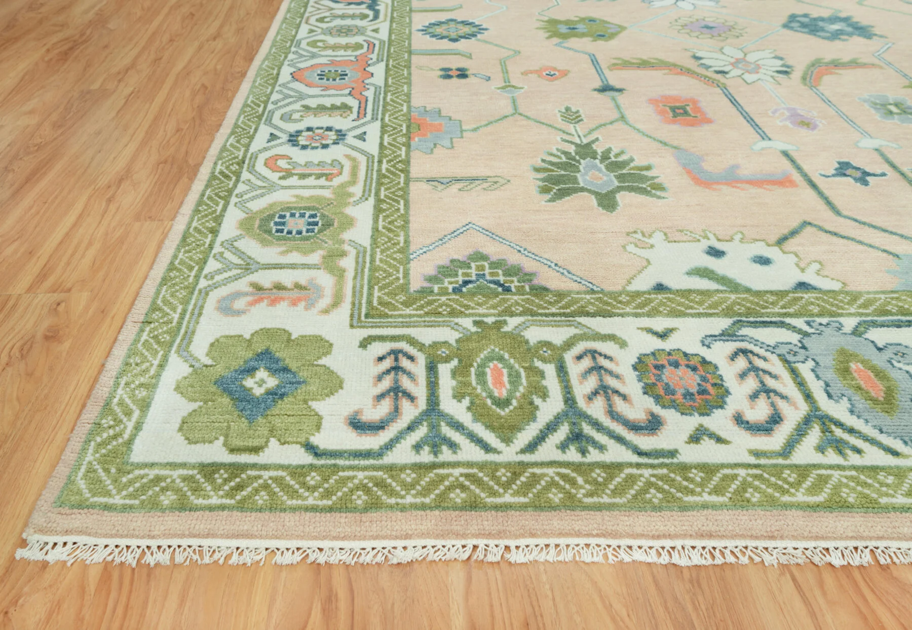 Beige & Teal Hand-Knotted Oushak Rug – Palmette & Rosette