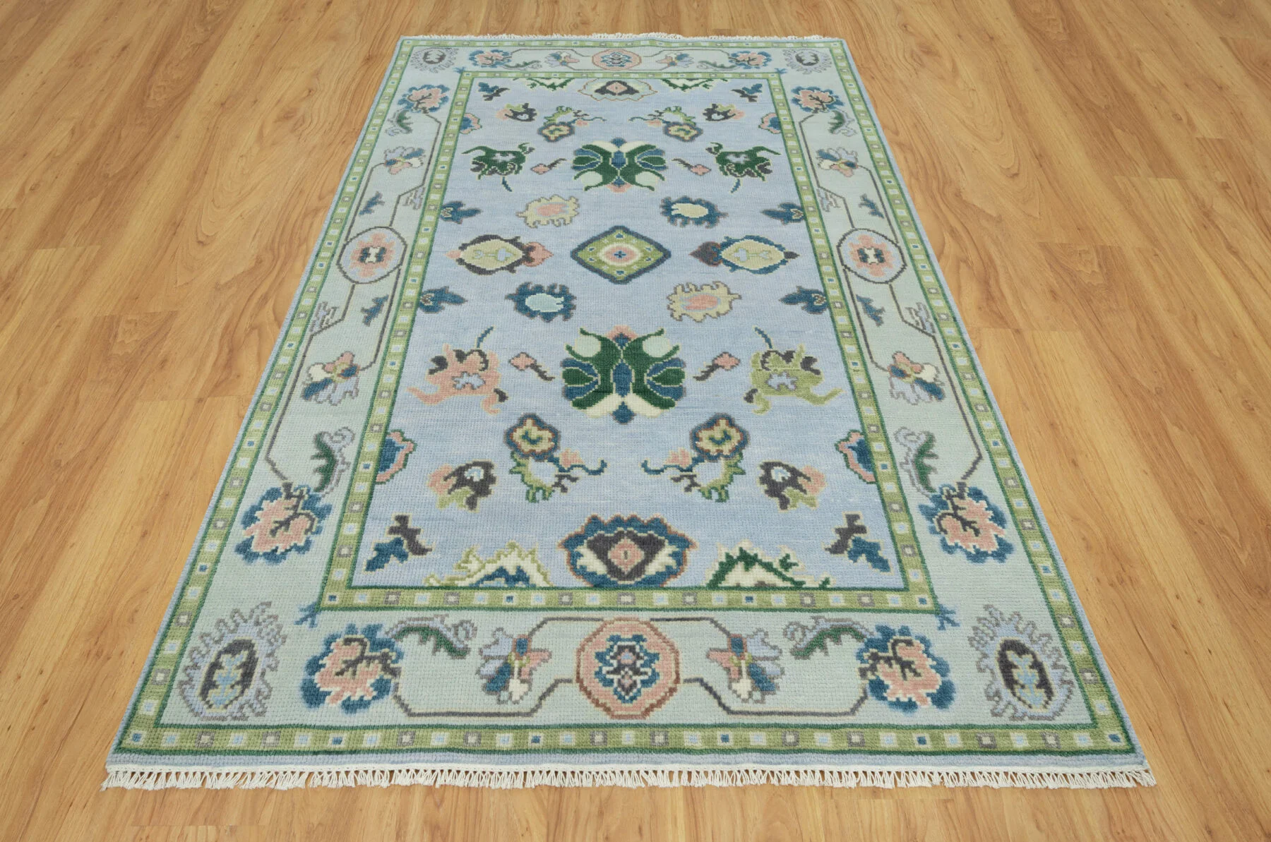 Blue & Blush Hand-Knotted Oushak Rug – Palmette & Rosette (3806)