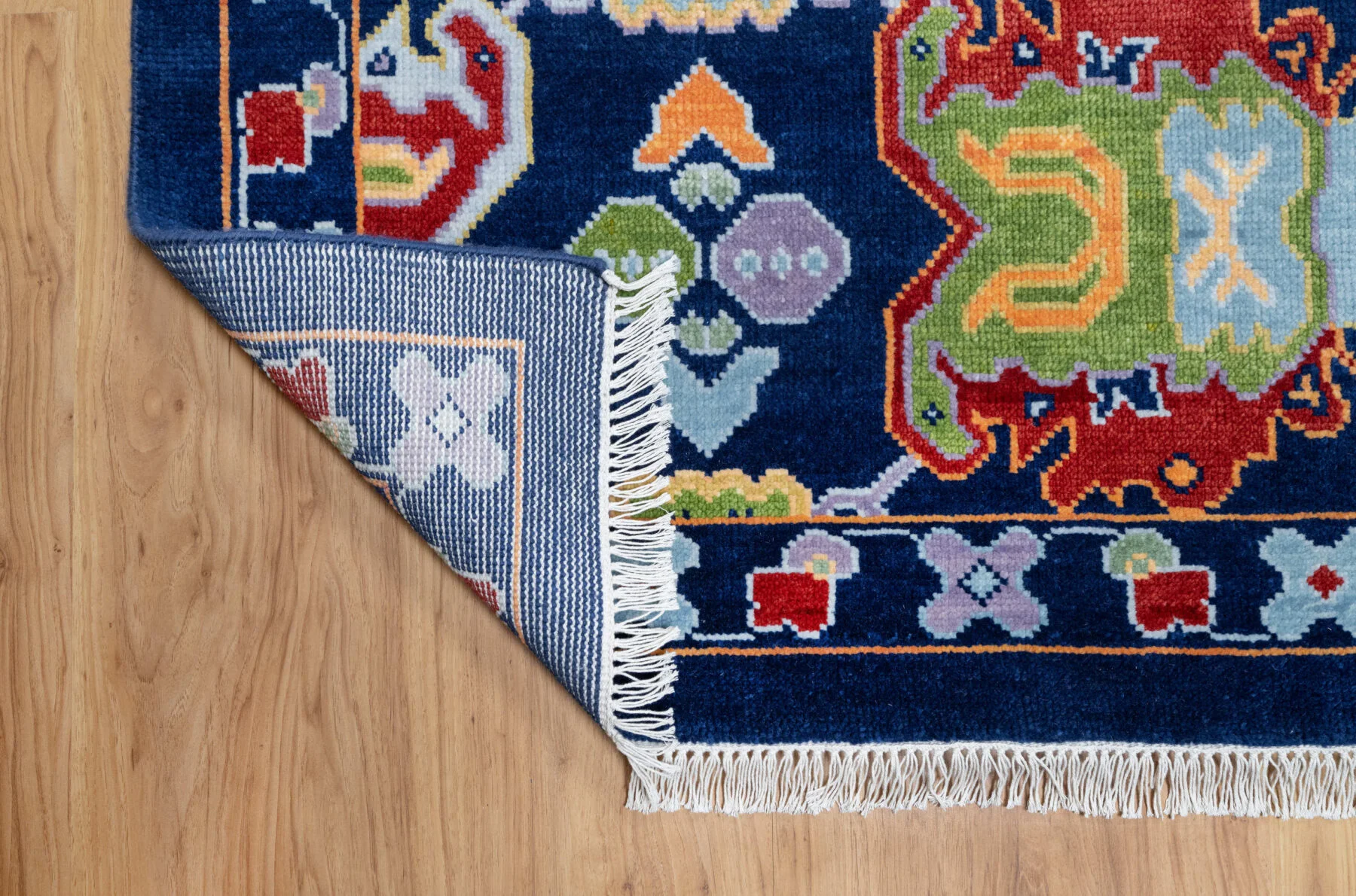 Navy & Red Hand-Knotted Oushak Rug – Palmette & Rosette