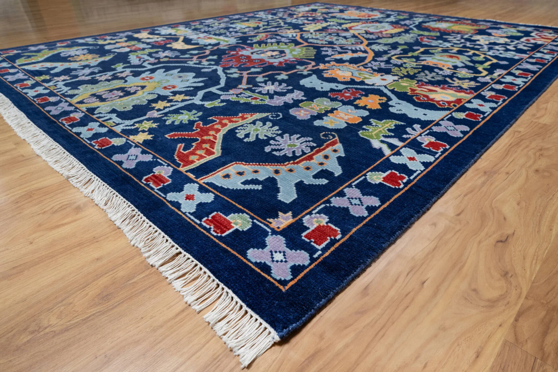 Navy & Red Hand-Knotted Oushak Rug – Palmette & Rosette