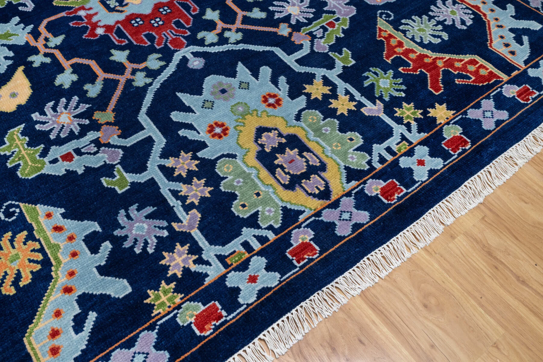 Navy & Red Hand-Knotted Oushak Rug – Palmette & Rosette