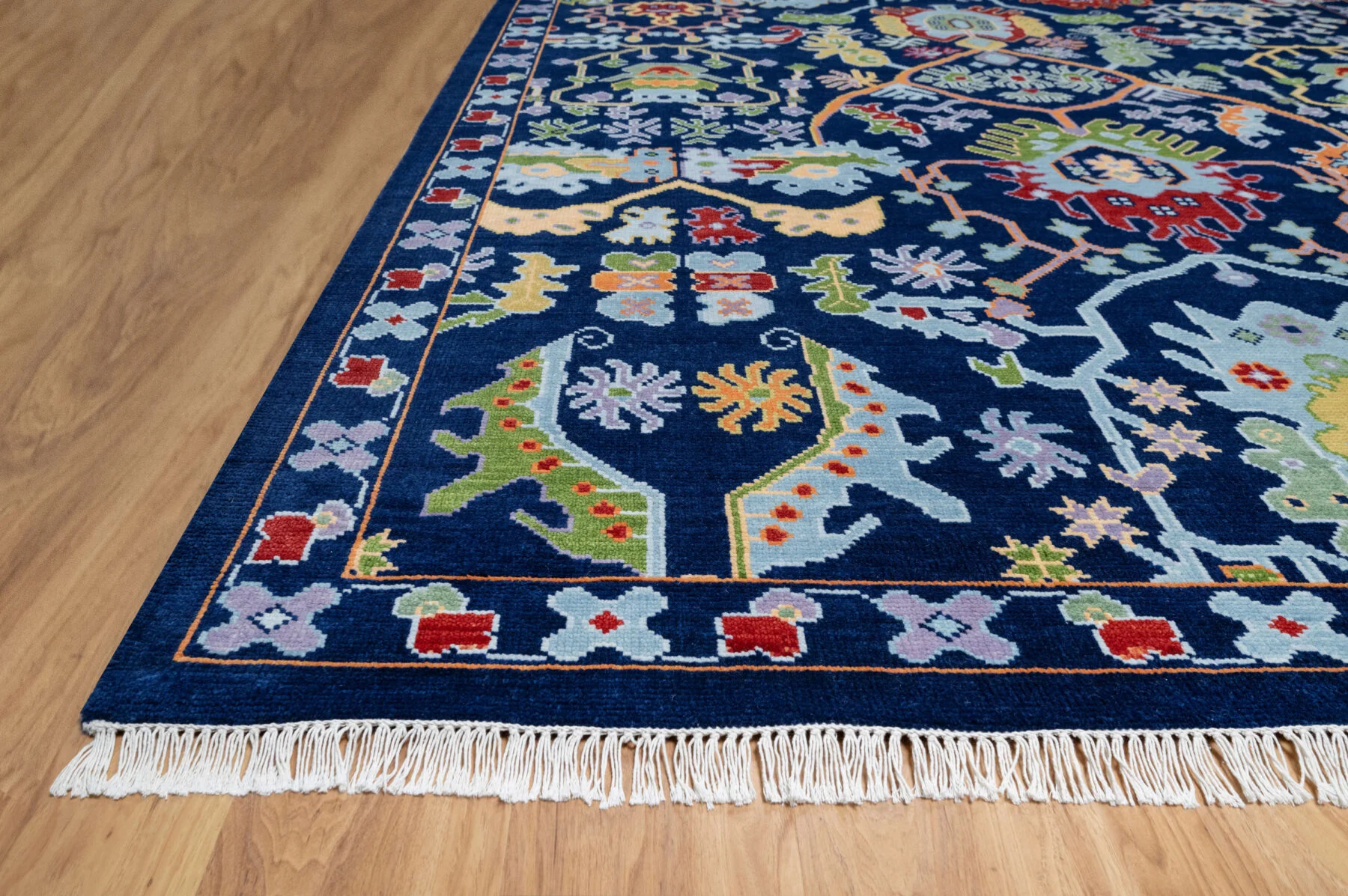 Navy & Red Hand-Knotted Oushak Rug – Palmette & Rosette