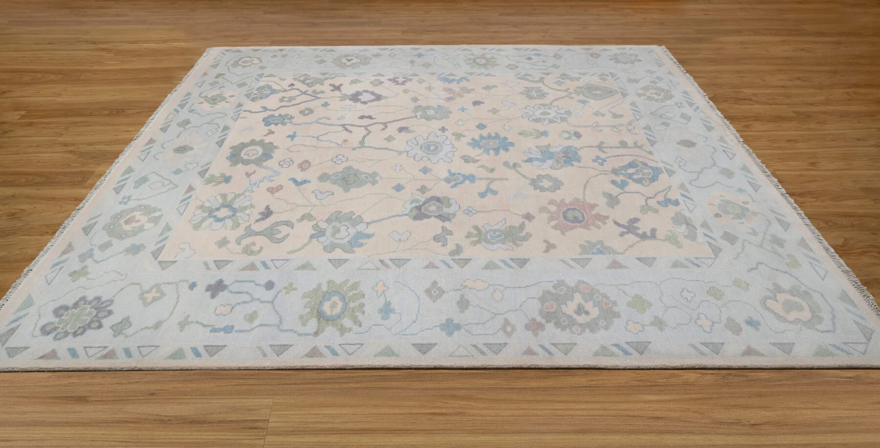 Beige & Sage Hand-Knotted Oushak Rug – Palmette & Rosette