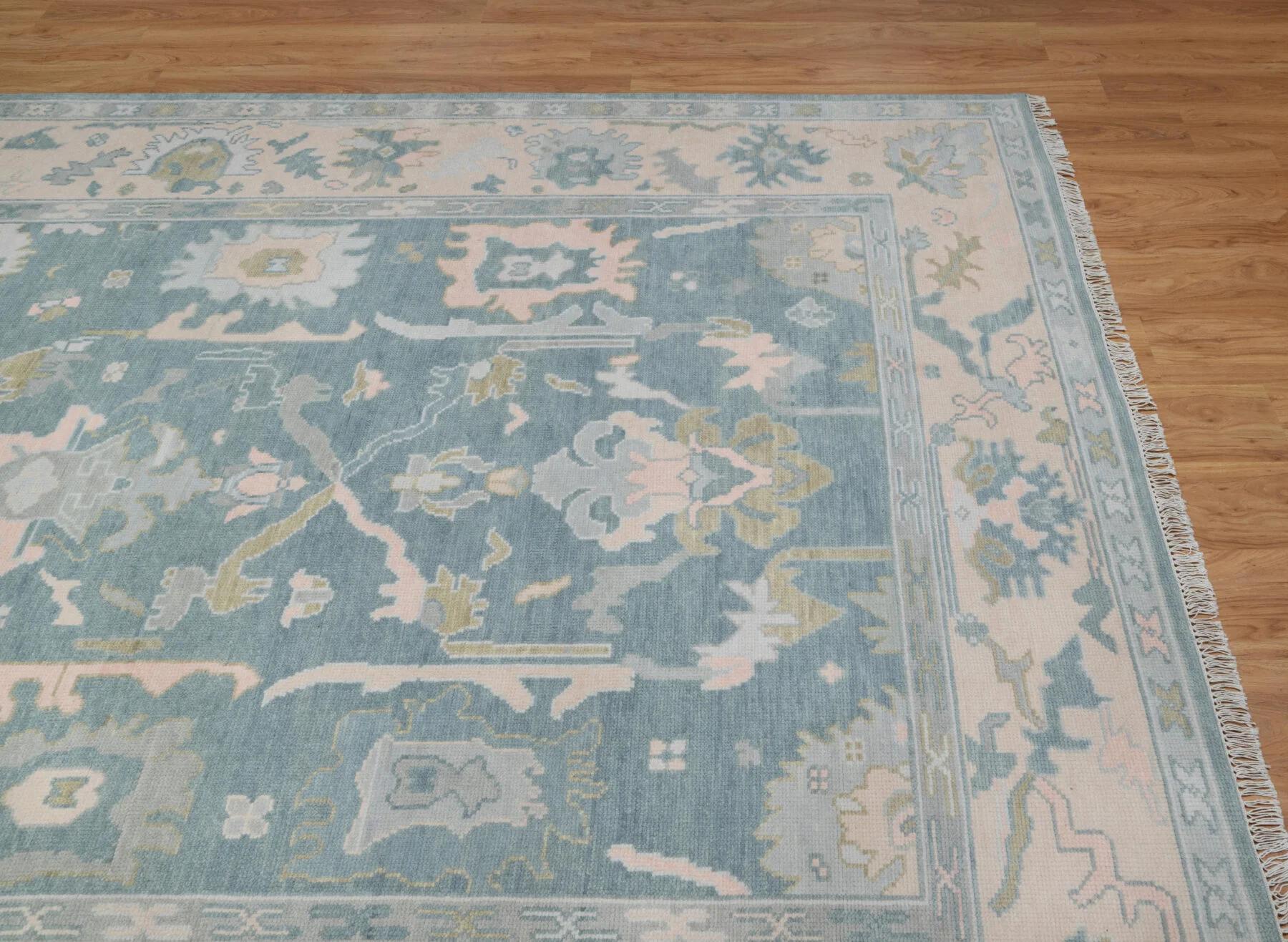 Blue & Sage Hand-Knotted Oushak Rug – Palmette & Rosette (3820)