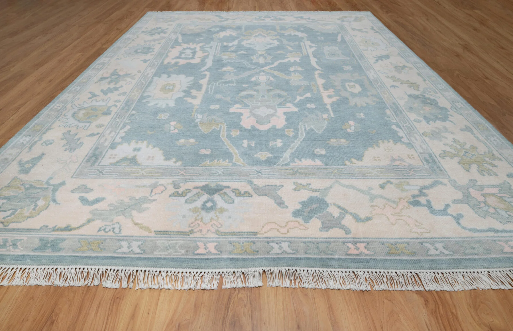 Blue & Sage Hand-Knotted Oushak Rug – Palmette & Rosette (3820)