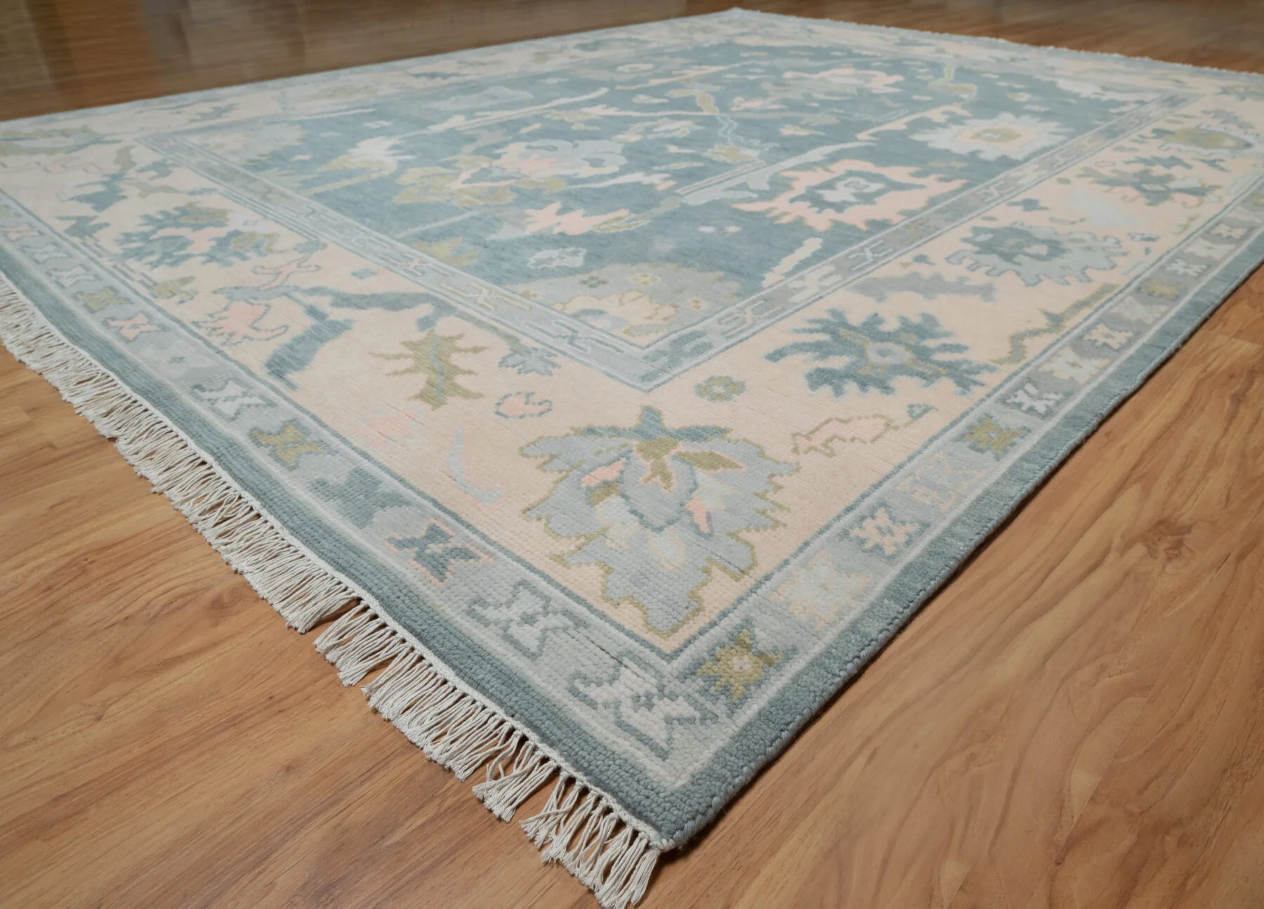 Blue & Sage Hand-Knotted Oushak Rug – Palmette & Rosette (3820)