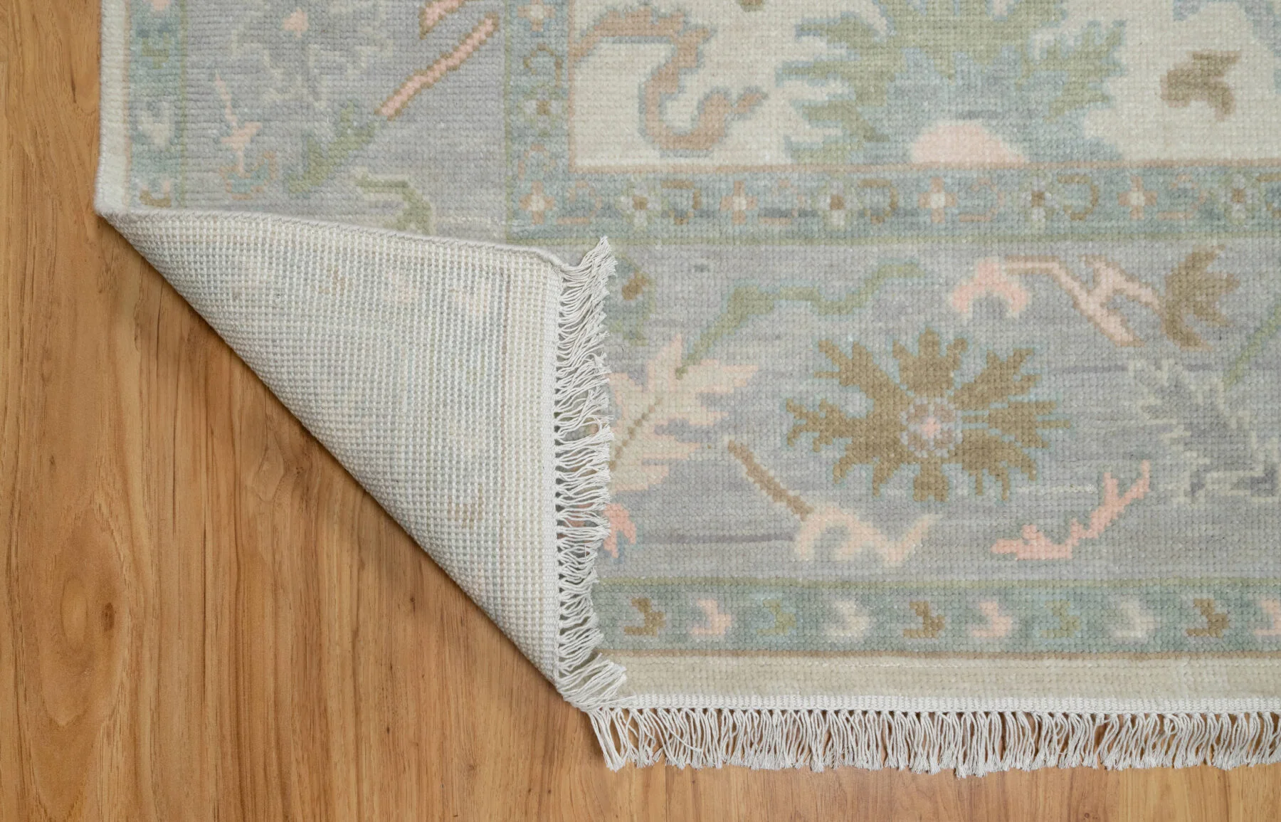 Ivory & Olive Hand-Knotted Oushak Rug – Palmette & Rosette (3821)